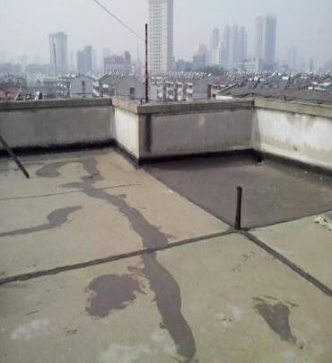 尉犁漏水维修 楼顶漏水是什么原因，楼顶漏水维修方法是什么?